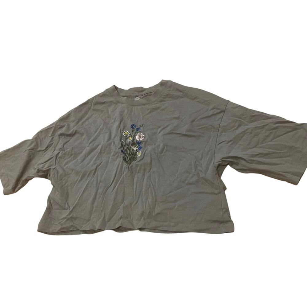 Cotton On Womens XS Cropped Oversized Floral embroidered T-Shirt